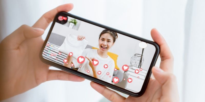 Có tải được video live tiktok không